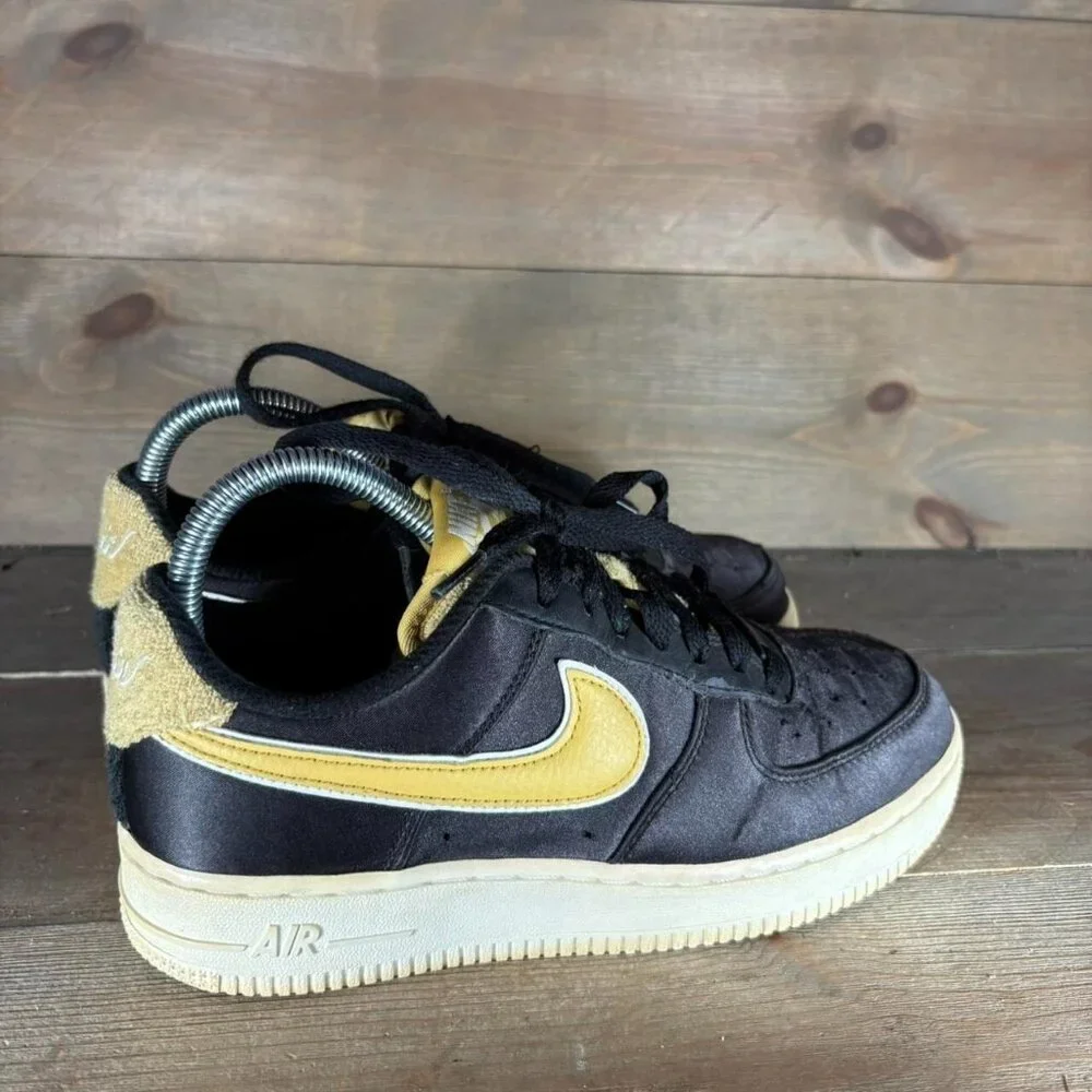 nike air force 1 SE womens size 6.5 shoes black satin lowtop comfort sneakers